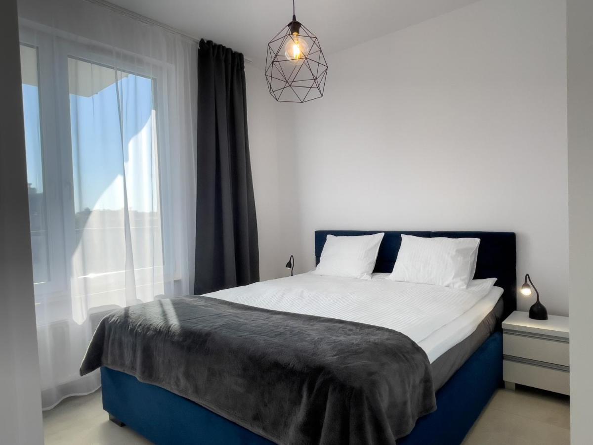 Urban Apartments Premium, Opolska 10 No 77A, Free Garage, Self Check-In คาโตวีตเซ ภายนอก รูปภาพ