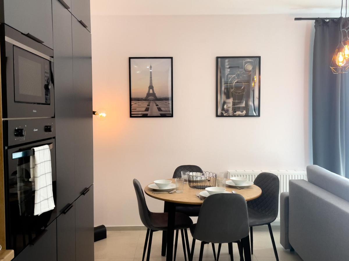 Urban Apartments Premium, Opolska 10 No 77A, Free Garage, Self Check-In คาโตวีตเซ ภายนอก รูปภาพ